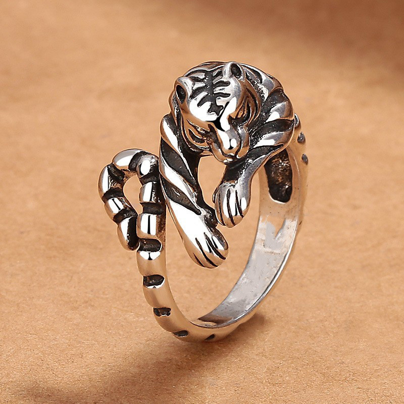 Simple Domineering แหวนเสือสีขาว Retro สไตล์ชาติพันธุ์ Zodiac Tiger เปิด All-Match Creative Index Fi