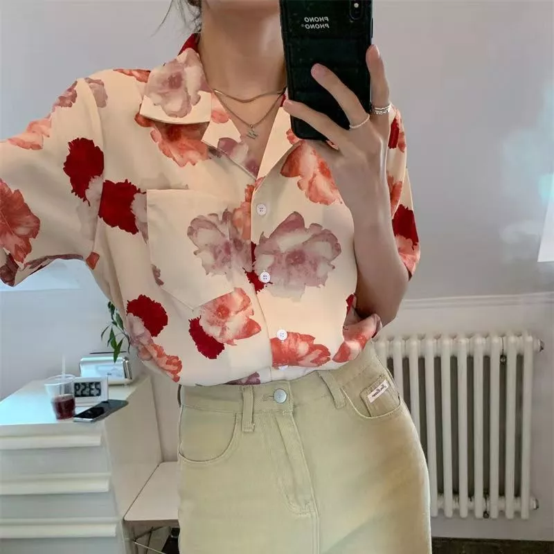 เสื้อเชิ้ตแขนสั้นคอวีลายดอกไม้ สไตล์ย้อนยุคผู้หญิง thumbnail 6