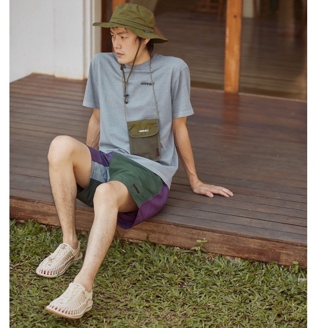 รองเท้า Keen Uneek Canvas Sandals รองเท้าเดินป่า ของแท้ ของพร้อมส่งจากไทย