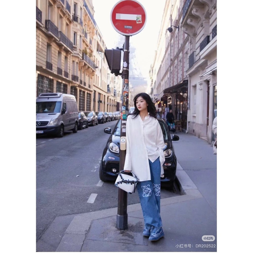 Loeway Anagram Anagram Tannin Hollow logo Jeans