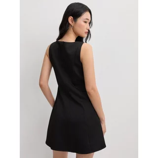 [Pomelo] มินิเดรสทรงเอแขนกุดแต่งกระดุมทองช่วงเอว / Square Neck Sleeveless A-Line Mini Dress