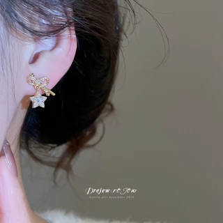 DREJEW ต่างหูผู้หญิง Bow & Star Rhinestone Drop ออกแบบแวววาว สวมได้ทุกวัน