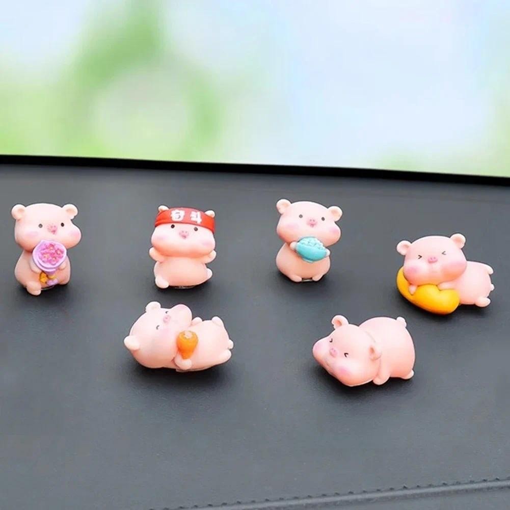 6 ชิ้นการ์ตูนรถ Widget สํานักงานเดสก์ท็อปตกแต่งน่ารักหมูน้อยสีชมพูเดสก์ท็อป Figurines Miniatures อุป