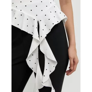 [Pomelo] เสื้อแขนล้ำดีเทลชายอสมมาตรแต่งระบายลายจุด / Asymmetric Hem Cap Sleeve Polka Dot Top – White