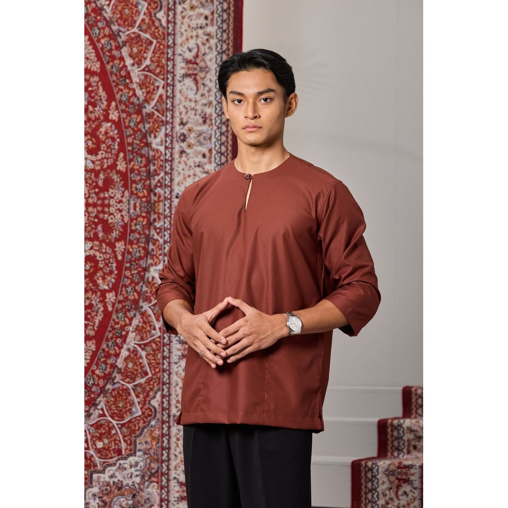 KURTA UZAYR 3/4 SLEEVES - RICH BROWN