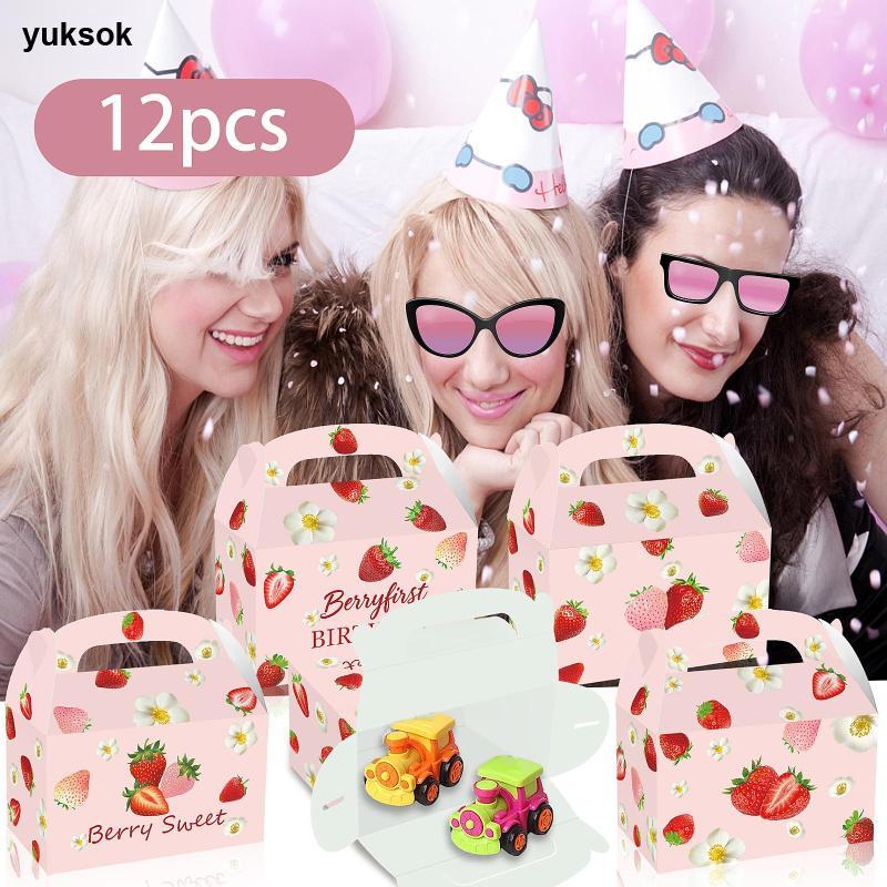 [yuksok] 12x กล่องโปรดปรานปาร์ตี้สตรอเบอร์รี่ 6.3x3.74x3.74 นิ้วกล่องขนมผลไม้สําหรับครบรอบจบการศึกษา