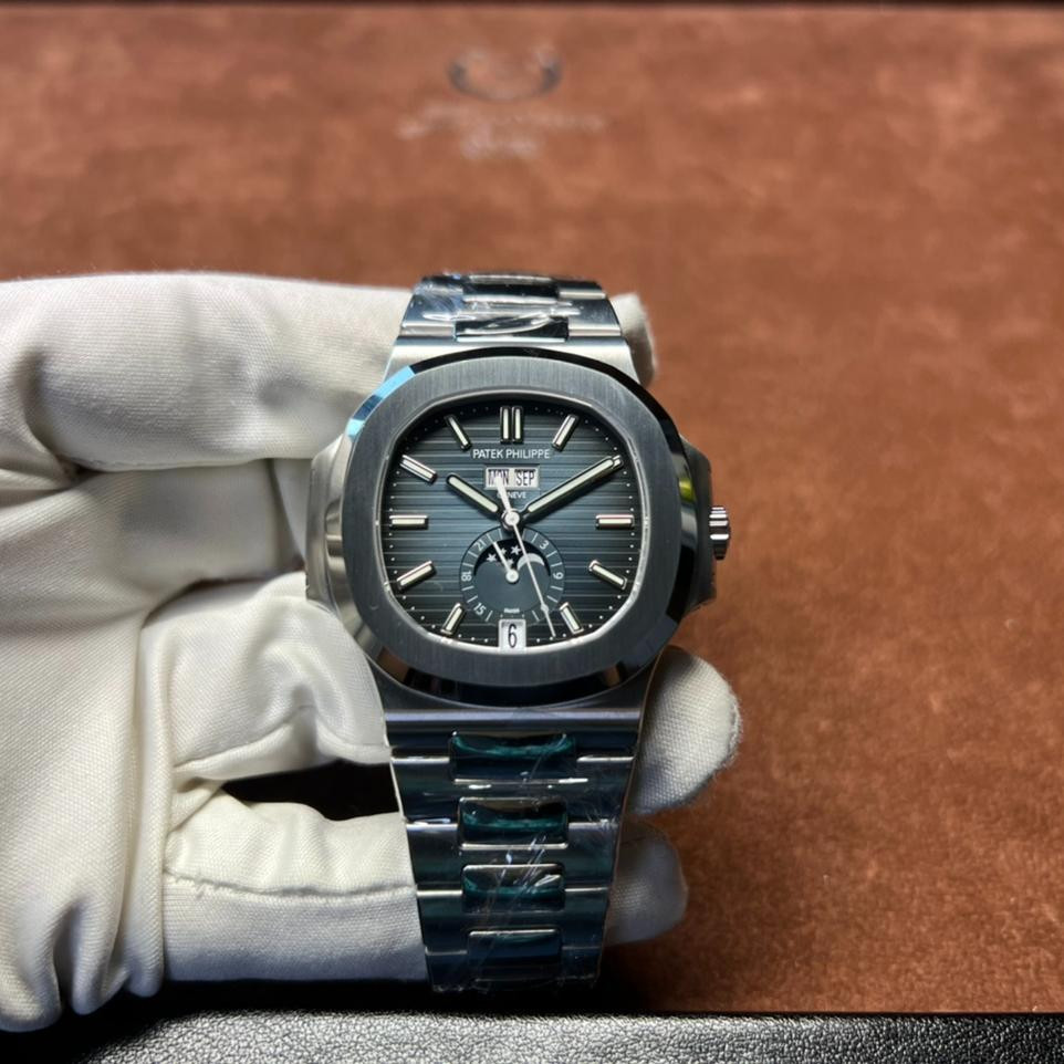 Patek Philippe Nautilus Nautilus 5726/1A จานสีน้ําเงินสแตนเลส