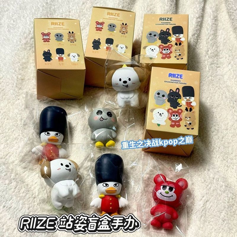 【พร้อมส่ง】riize doll การ์ด ตุ๊กตา อัลบั้ม ตุ๊กตา moshimoshi x riize[RIIZE] เก้าอี้ดึง Sun Mystery Bo