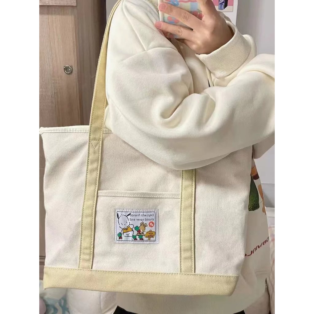 กระเป๋าผ้าใบ กระเป๋า gentlewom gental women Pacha Dog Japanese One Shoulder Satchel Students Canvas 