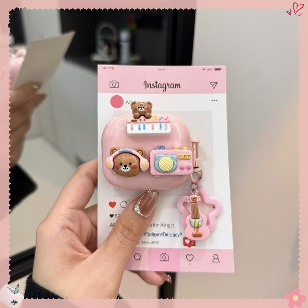 Ins หมีน่ารักพวงกุญแจกรณี Baseus E19 / E20 / WM01 WM02 /E17 E18 E16 BD1 MC1 กรณีแฟชั่นหูฟังบลูทูธซิลิโคนอ่อนนุ่มป้องกันสําหรับ baseus wm02 TWS Cas