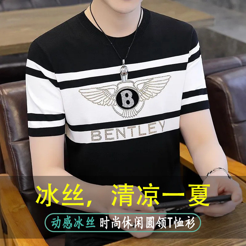 ผ้าไหมน้ําแข็งแขนสั้นเสื้อยืดผู้ชายรอบคอสบายๆทุกการแข่งขัน จุดต่ําสุด เสื้อหล่อลายเสื้อยืดผู้ชายด้าน