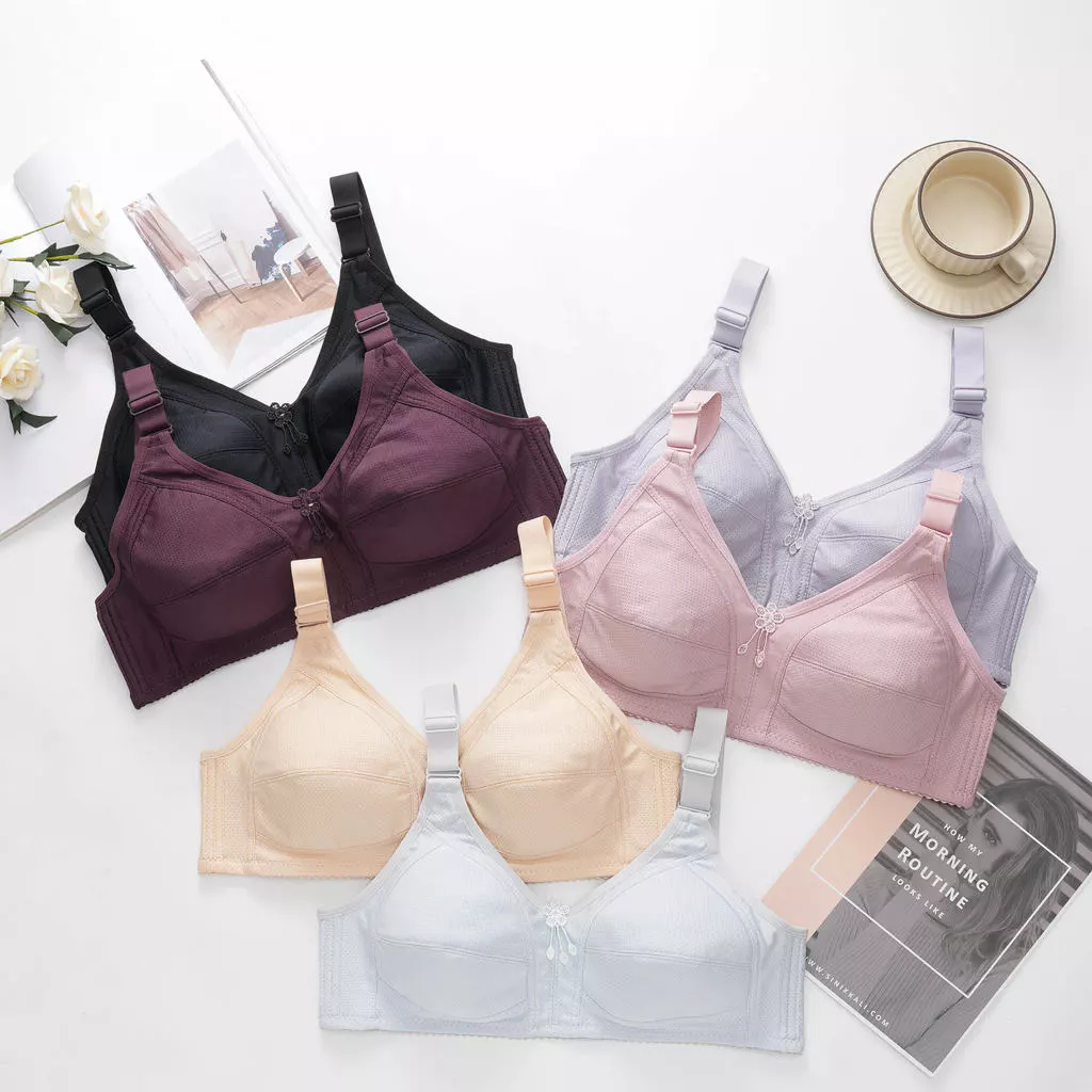 C5050 เสื้อในไร้โครง ผ้าคอตตอน เต้าใหญ่คัพ C มี 3 ตะขอ ผ้านิ่มใส่สบาย ของส่งจากกรุงเทพ Clothing Lady Women ผู้หญิง