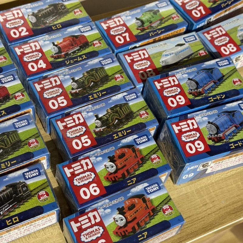 【พร้อมส่ง】รถไฟโทมัส thomas and friends รถไฟ รถไฟของเล่น