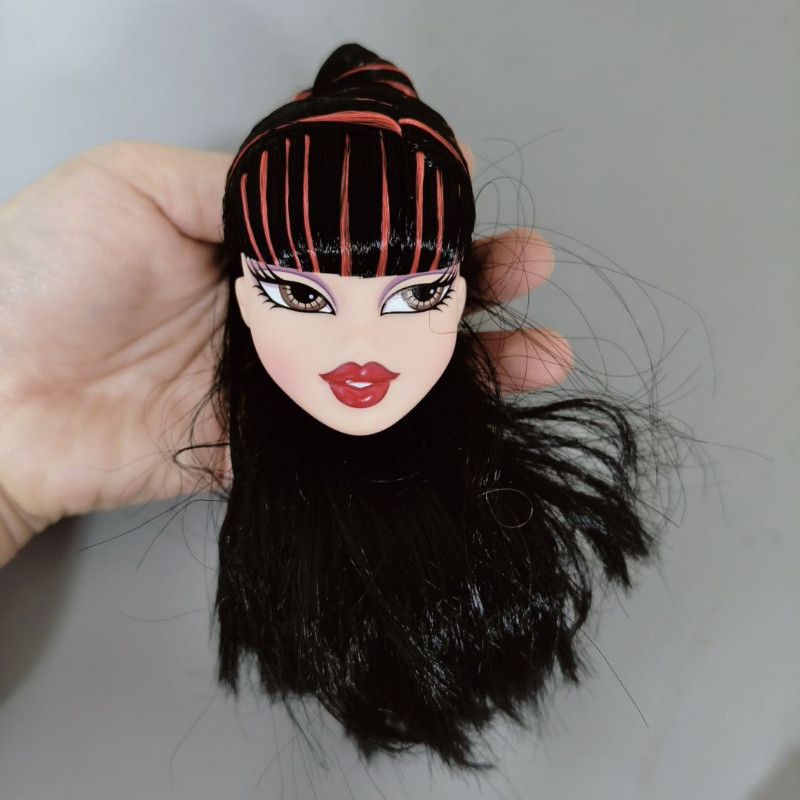 One Piece 1/7 Bratz ตุ๊กตาหัว Diy Girl Dress Up ของเล่นอุปกรณ์เสริม