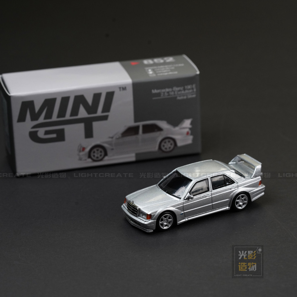 现货1:64 MINIGT 852# รถเบนซ์ 190E Evolution II 合金模型
