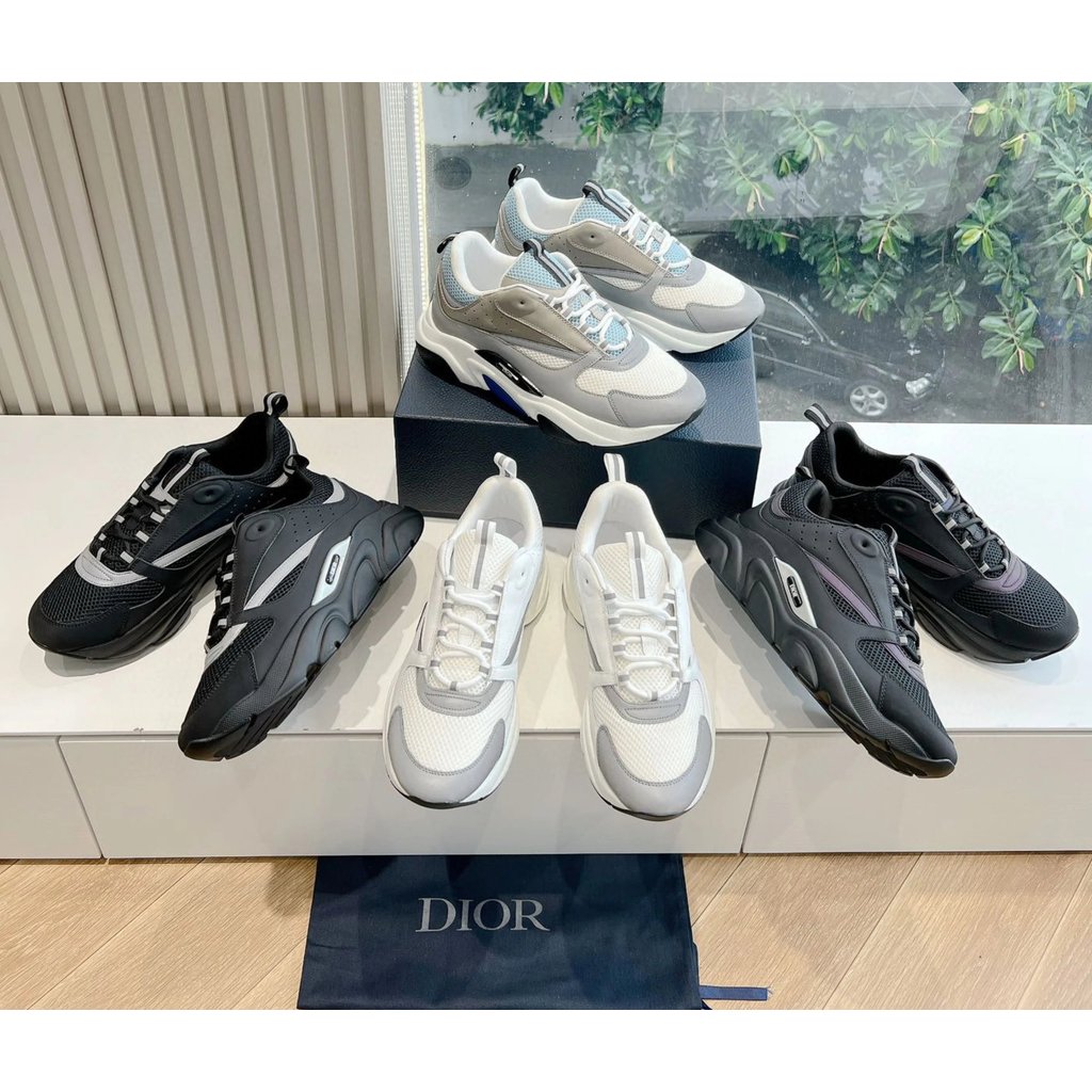 Dior สไตล์ใหม่ Dior รองเท้ากีฬารองเท้าลําลองรองเท้าผู้ชายรองเท้าผู้หญิงรองเท้าคู่