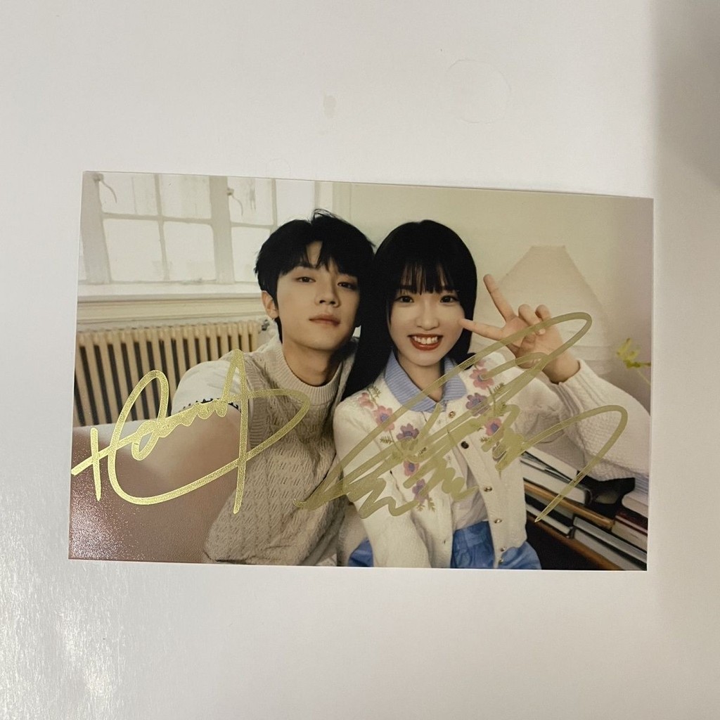 เมื่อฉันบินเพื่อคุณ Zhou Yiran Zhang Miaoyi ลายเซ็น Zhou Yiran Zhang Miaoyi ลายเซ็นเพื่อนร่วมชั้นภาพ