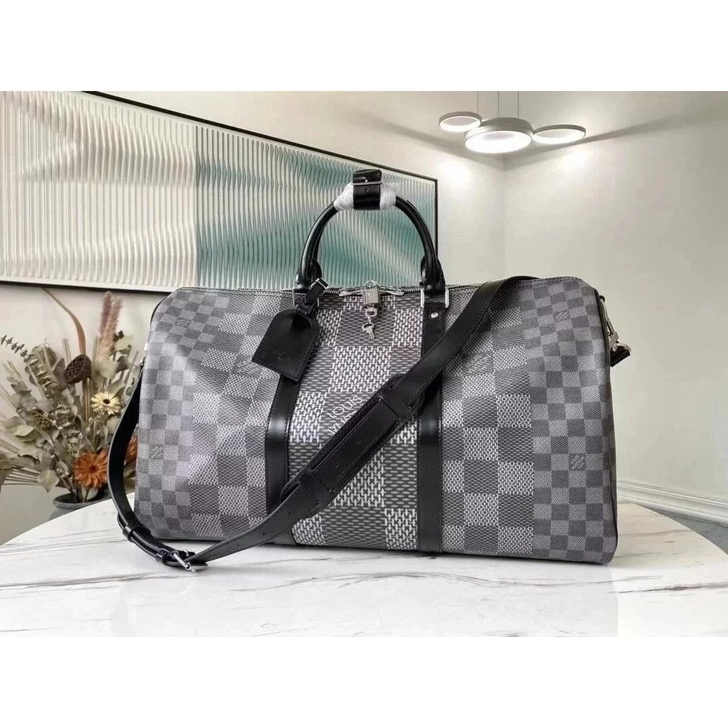 Louis Vuitton M45392 Keepall Bandliere 50 กระเป๋าเดินทางสีดําสีเทาตรวจสอบผู้ชายแบบพกพาไหล่กระเป๋า Me