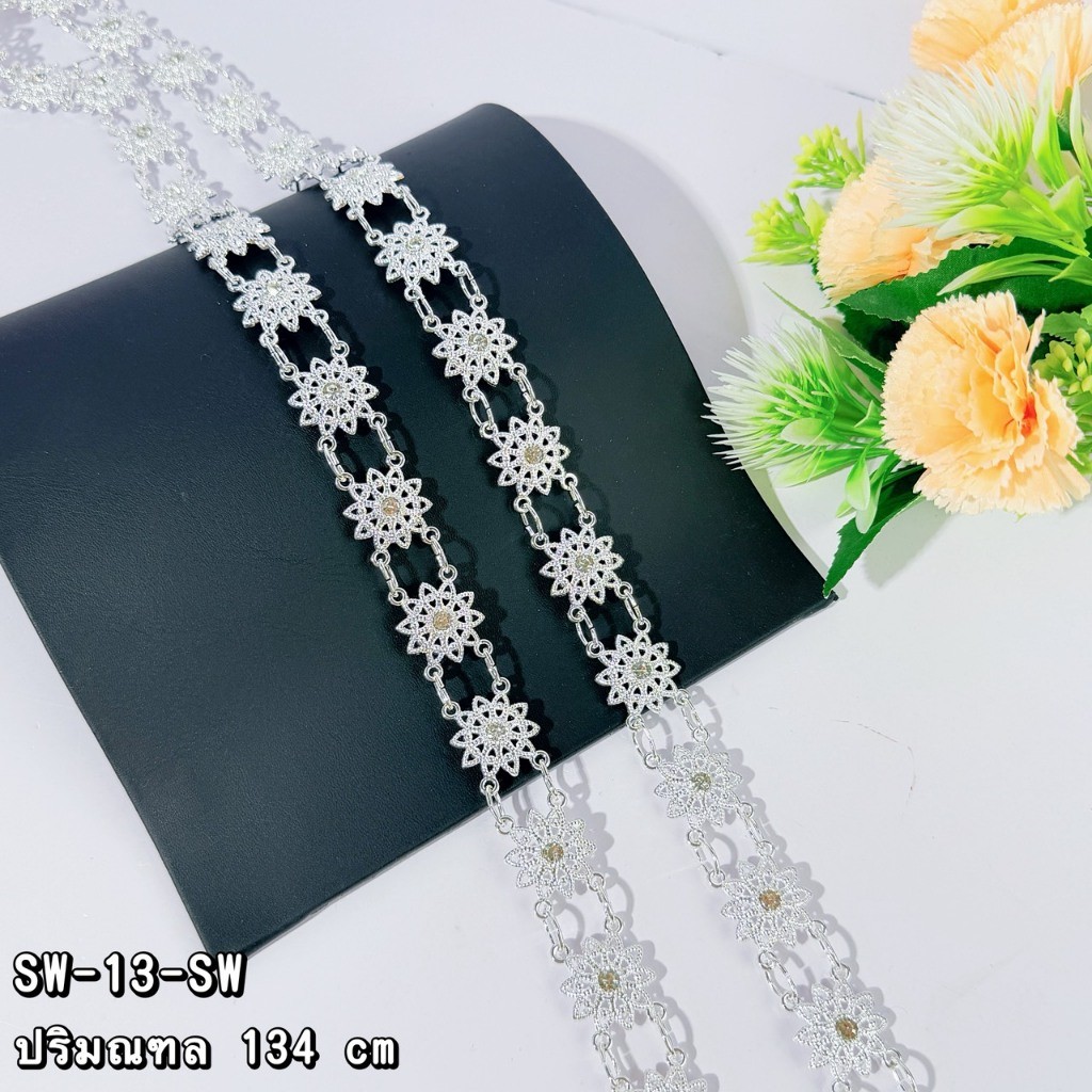 สังวาลย์ประดับอกชุดไทย ลายดอกไม้ไทยโบราณ ฝังพลอยสีสวย - รูปที่ 7