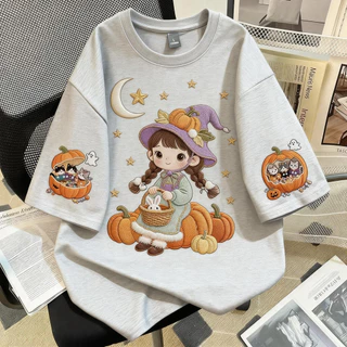 TEE·SHOP🍀เสื้อยืด oversize เสื้อเท่ๆ เกาหลี "Girl & Cat Reactions" เสื้อแฟชั่นใ เกาหลีสไตล์ พิมพ์ลาย ผ้านิ่มใส่สบาย COD