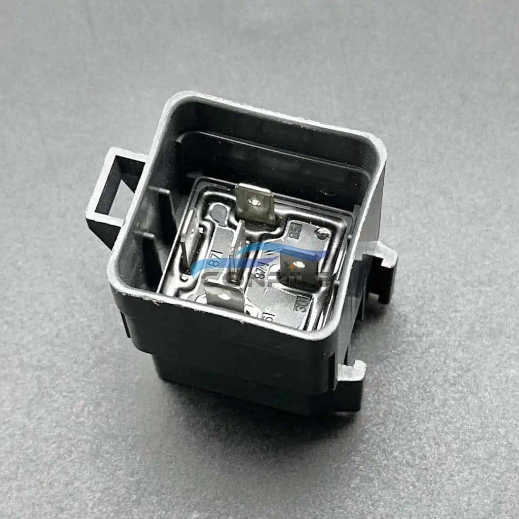 1 PC AZ973-1C-12DC4 รถรีเลย์ G8JN-1C6T-FR-DC12 5pin สําหรับ jeep chrysler การ์ดเสียง