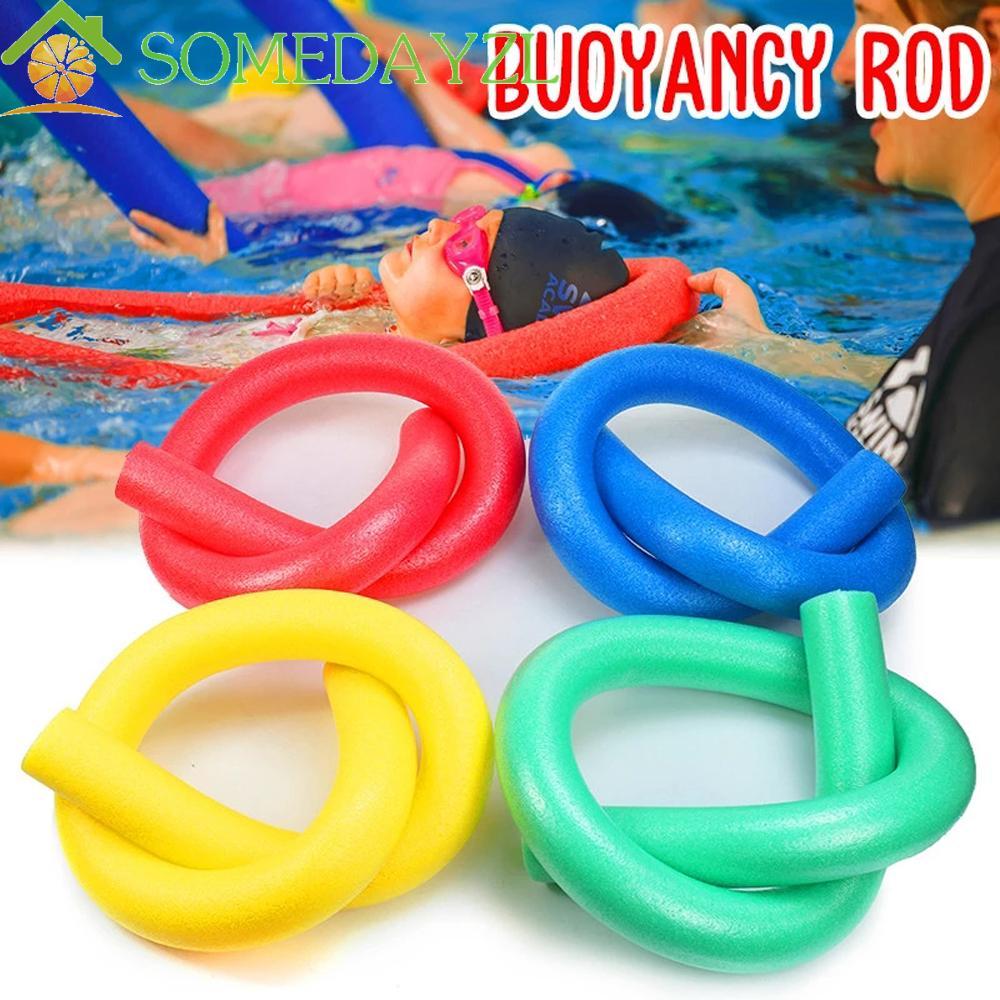 แท่งโฟมยืดหยุ่นสำหรับเด็ก Wogle Noodles Hollow ช่วยให้ลอยบนน้ำได้อย่างปลอดภัย