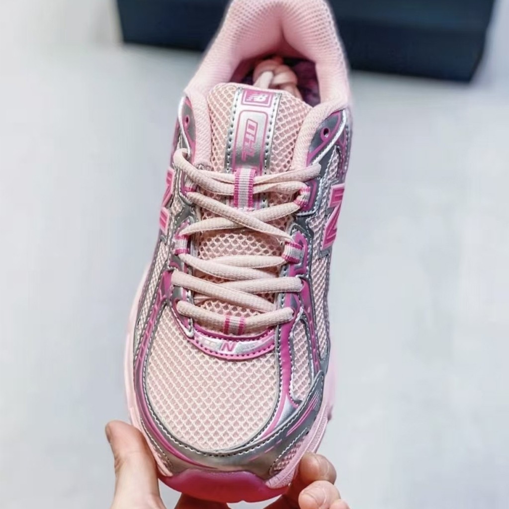 SNew Balance NB 740 รองเท้า Casual สุดชิค ใส่ได้ทั้งวัน U740AP2/GR740BO