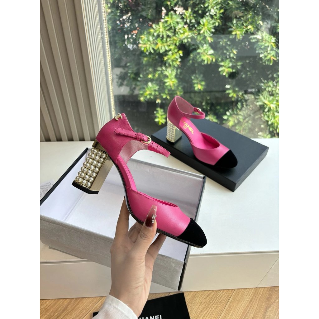 CHANEL 8cm Heel Mary Jane Shoes/รองเท้าส้นสูง