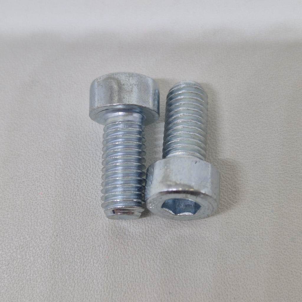 ขาย Honda M8 x 18 Shock Flute Bolts / Honda Shock Flute L Bolts