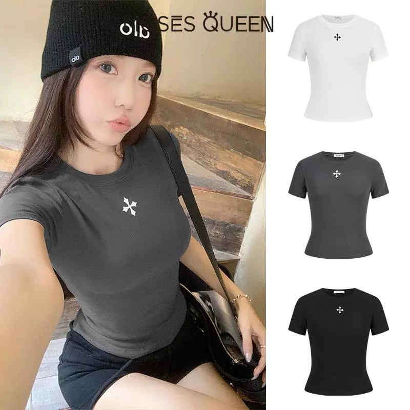 < MOSESQUEEN > เสื้อผ้าสตรี แขนสั้น แบบครอสคอร์ด คอตแองกูเลต ฤดูร้อน ใส่สบาย เหมาะสำหรับเดินทางประจำวัน หลากหลายสี แบบพื้นฐาน ที่ใช้ได้ทั้งในและนอกบ้าน #63379