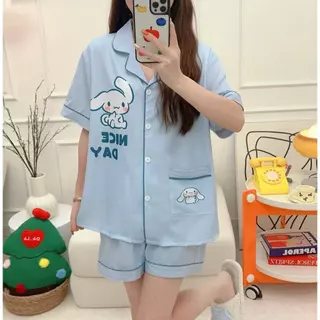 8883 ชุดนอนแขนสั้นขาสั้นผ้าไหมอิตาลี ชุดนอนโอเวอร์ไซส์ อก40-50นิ้ว พร้อมส่ง