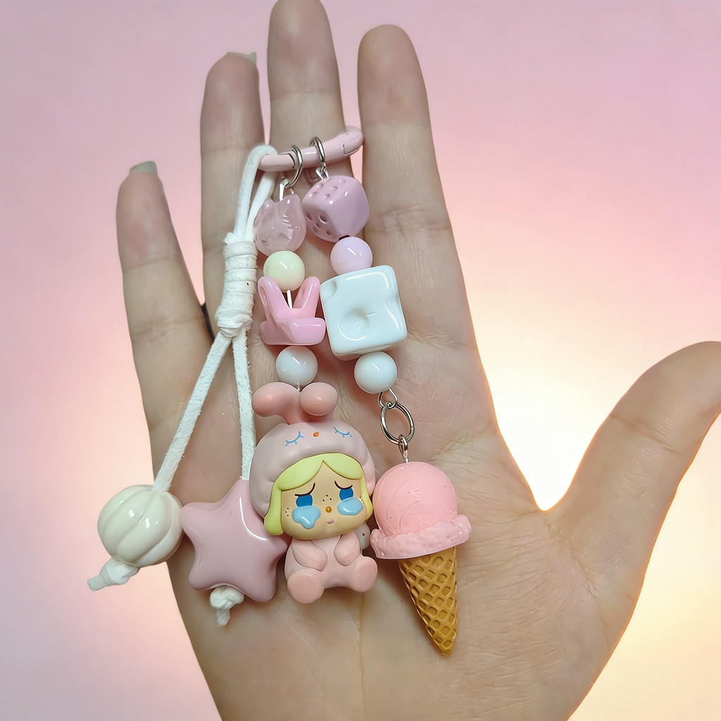 POPBEAN MOLLY Nyota CRYBABY kubo pop bean พวงกุญแจ จี้น่ารักและน่ารักเป็นของขวัญสําหรับเด็กผู้หญิง