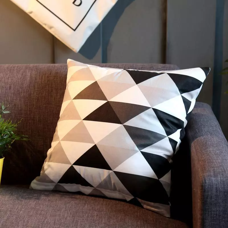 หมอนอิง Nordic Geometric 45x45 ซม. thumbnail 3