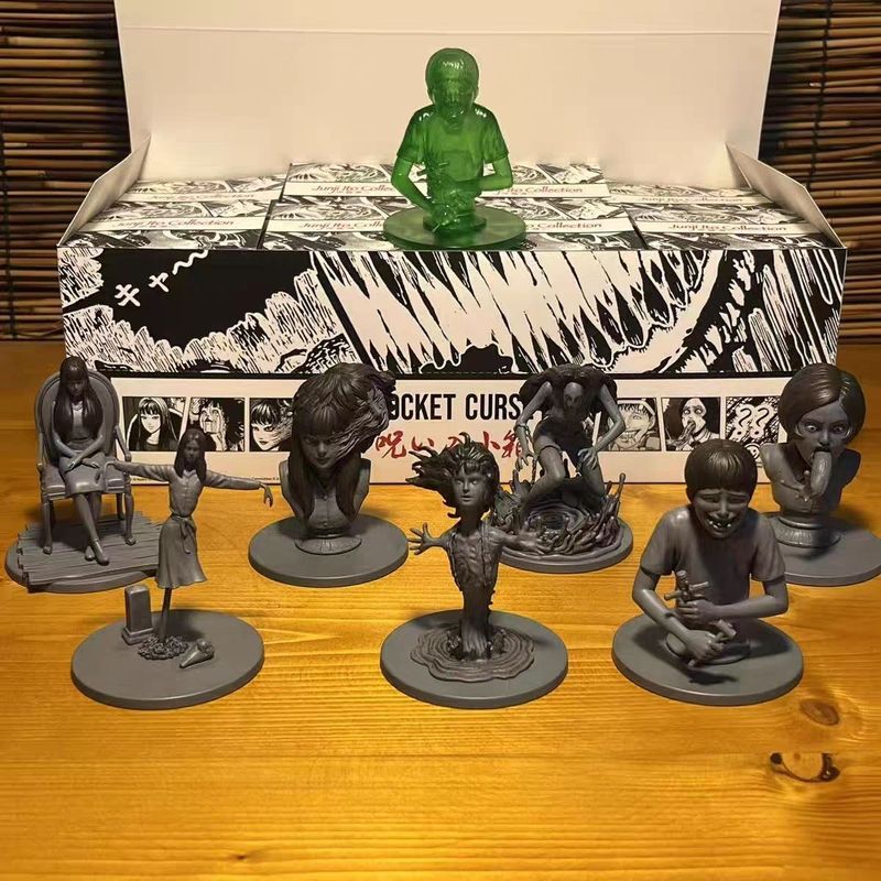 【พร้อมส่ง】junji ito figure Gumo Ito Junji Blind Box Tomie Figure  คําสาปที่สองกล่องเล็กกล่องปริศนาสย