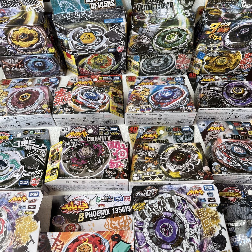 เบลเซอร์ เบลเบลด x Takara Tomy Beyblade 4D ต้นฉบับเวอร์ชั่นญี่ปุ่นโลหะผสม Beyblade Steel Battle Spir