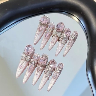 เล็บปลอม สีชมพู 🌟 เล็บปลอมติด เล็บปลอมเจล งานแฮนด์เมด nail ใช้ซ้ําได้ สไตล์จะได้รับการ