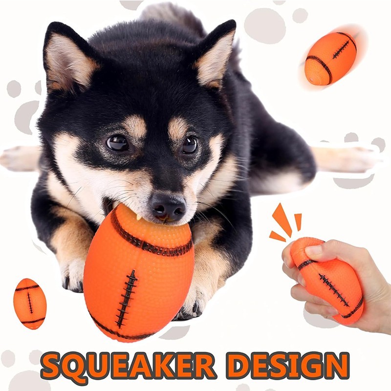 สุนัขเคี้ยวของเล่น Squeaky ยางฟุตบอลของเล่นสําหรับลูกสุนัขสุนัขขนาดเล็ก Interactive Fetch
