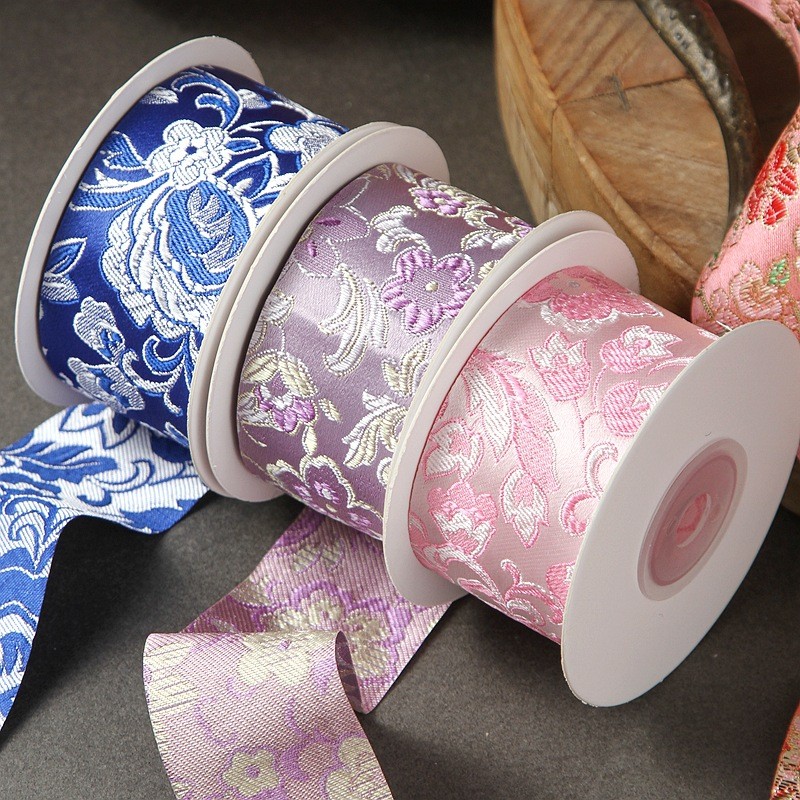 10หลา/ม้วน,กว้าง38มิลลิเมตรสไตล์จีนโบรเคดปีใหม่สไตล์เย็บปักถักร้อยริบบิ้นทําเองโบว์อุปกรณ์ผมชม. อันฟู่สไตล์ชาติพันธุ์ทองเงินผ้าไหมเย็บปักถักร้อยผ้ - รูปที่ 2