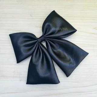 โบว์ติดผมนักเรียน ผ้าซาตีน ขนาด6*6นิ้ว พร้อมส่ง