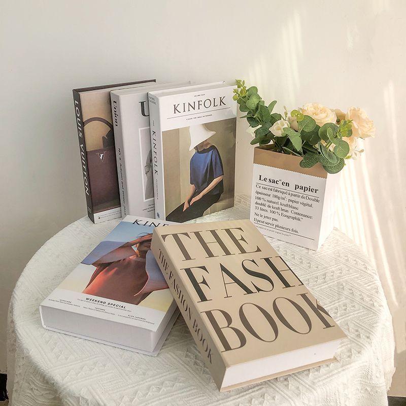 风摆仿真饰品假书摄影氛围感搭建杂志道具书架装饰摆设模型2.3Fengpai Simulation Accessories Fake Books Photography Atmosphere Setup