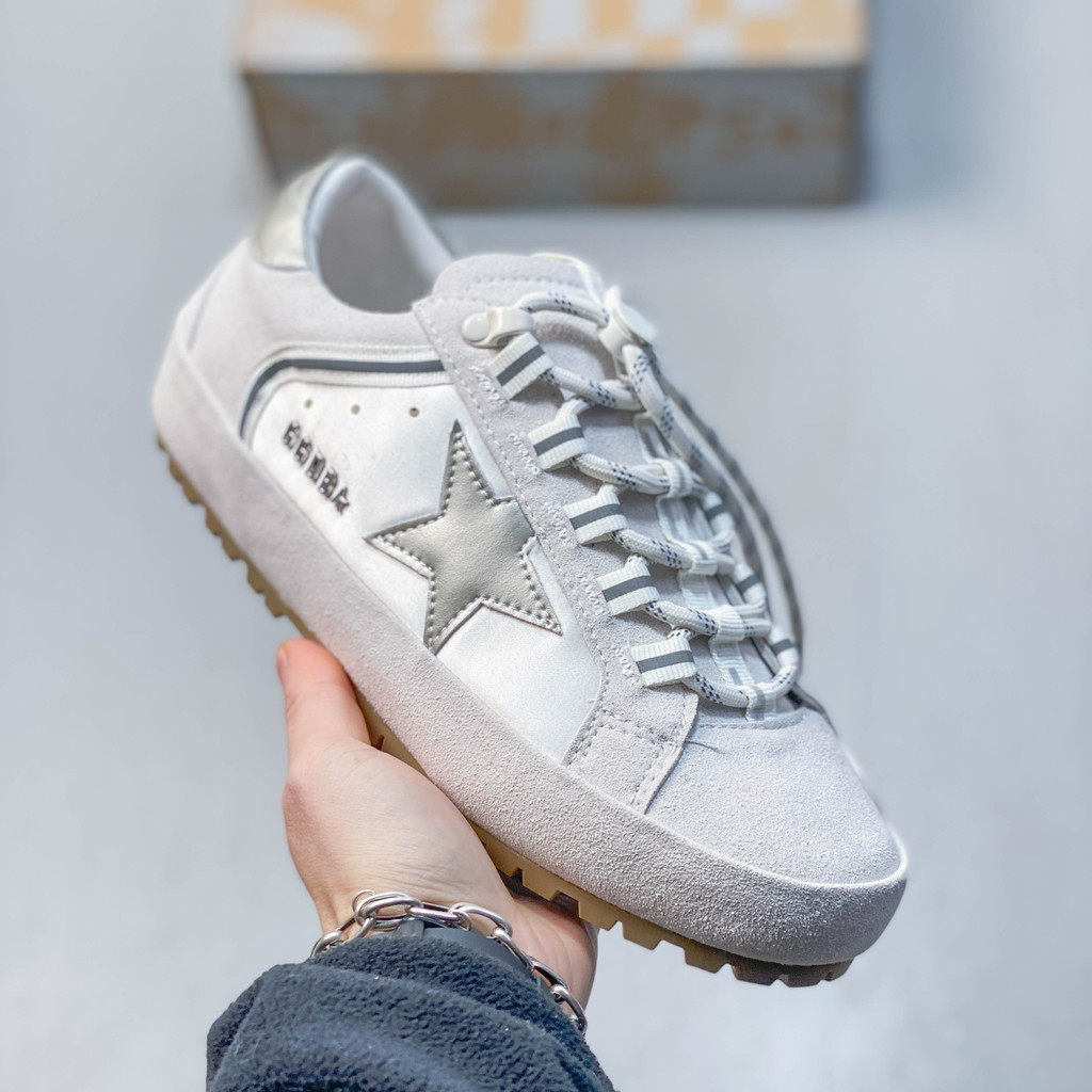 รองเท้าลำลองแฟشั่น Golden Goose Super-Star