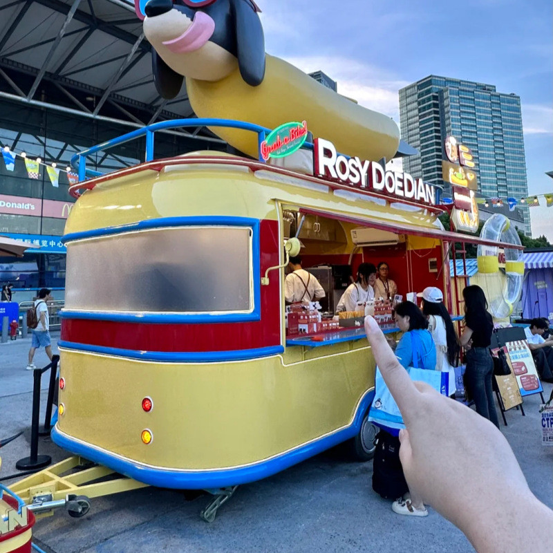 Jing District Influencer รถรับประทานอาหาร Night Market Gourmet รถกลางแจ้ง Commercial Street Mobile M