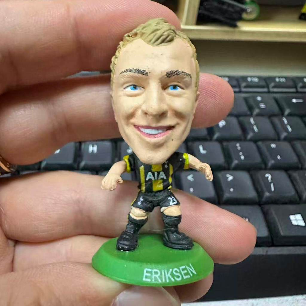 SOCCER STARZ ฟุตบอลรูปตุ๊กตา Hot Stitch Ericson