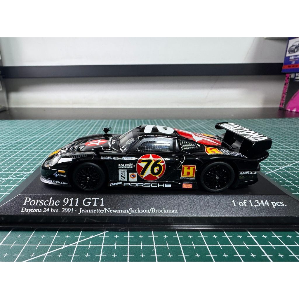 Minichamps 1/43 Porsche 911 GT1 2001 Detona 24 Hours Racing Model, No. รถ 76 คัน, Jeannette/Neuman/J