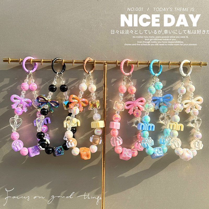 Dopamine Bowknot MIN Letter Beaded Phone Chain พวงกุญแจกระเป๋าจี้อุปกรณ์เสริมของขวัญเล็กๆ