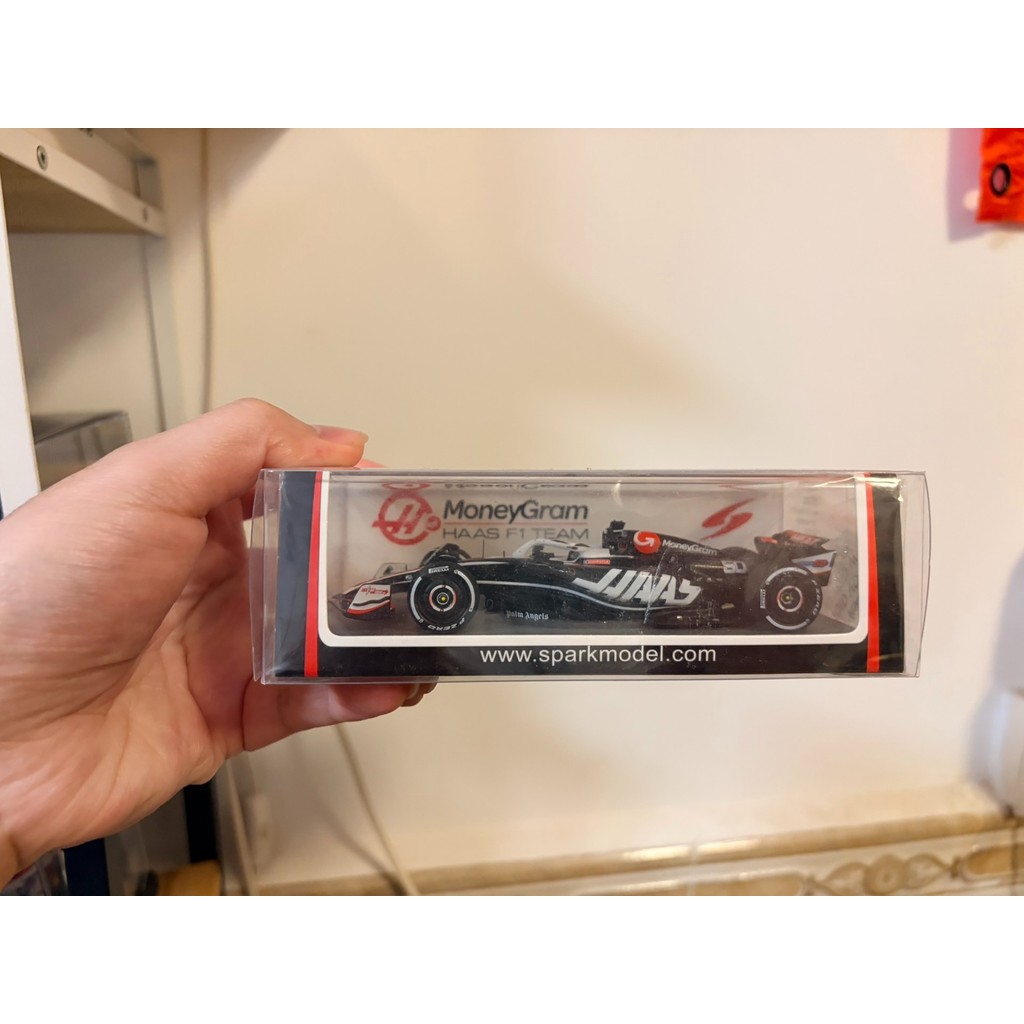 [现货]SPARK 1/43 贝尔曼 กล้าหาญ XinjiangF1 2024车 Oliver Bearman Haas VF-24 #50 10th