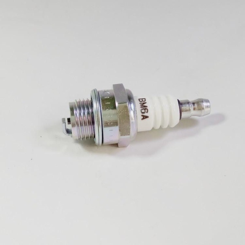 Chainsaw 2-Stroke Engine 4626 Imported NGK Spark Plug BPMR7A สำหรับ RCJ6 / RCJ7Y / L7T