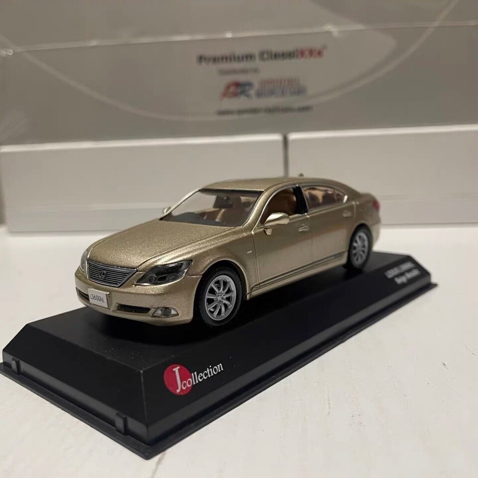 1: 43 JC Jingshang KYOSHO Lexus Lexus LS600hL รถไฮบริดรุ่นทอง