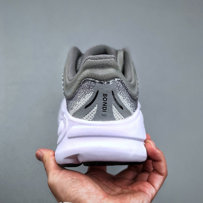 Hoka Bondi และ Clifton 10 สำหรับทั้งผู้ชายและผู้หญิง รองเท้าวิ่งJS6V