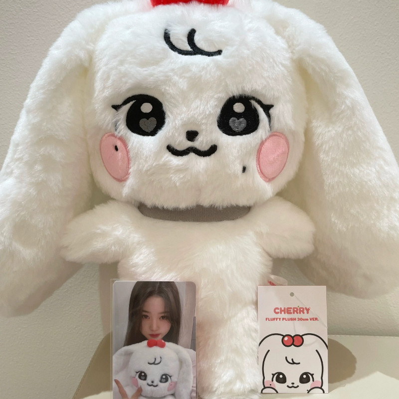 IIVE Fu Flash Cherry03 Big Baby Zhang Yuanying An Youzhen 30 ซม. สินค้าผ้าฝ้ายรอบการ์ดขนาดเล็กยี่ห้อ